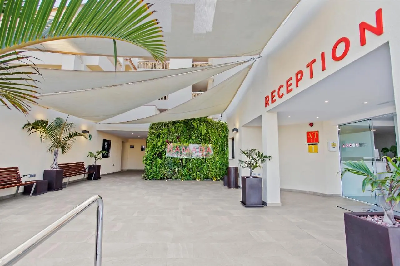 Ramada Residences By Wyndham Costa Adeje Španělsko