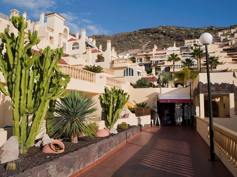 Aparthotel Ramada Residences By Wyndham Costa Adeje